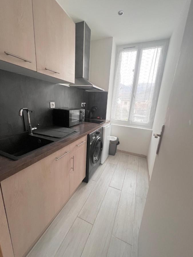Delille Pere Et Fils Apartment Albertville Ngoại thất bức ảnh